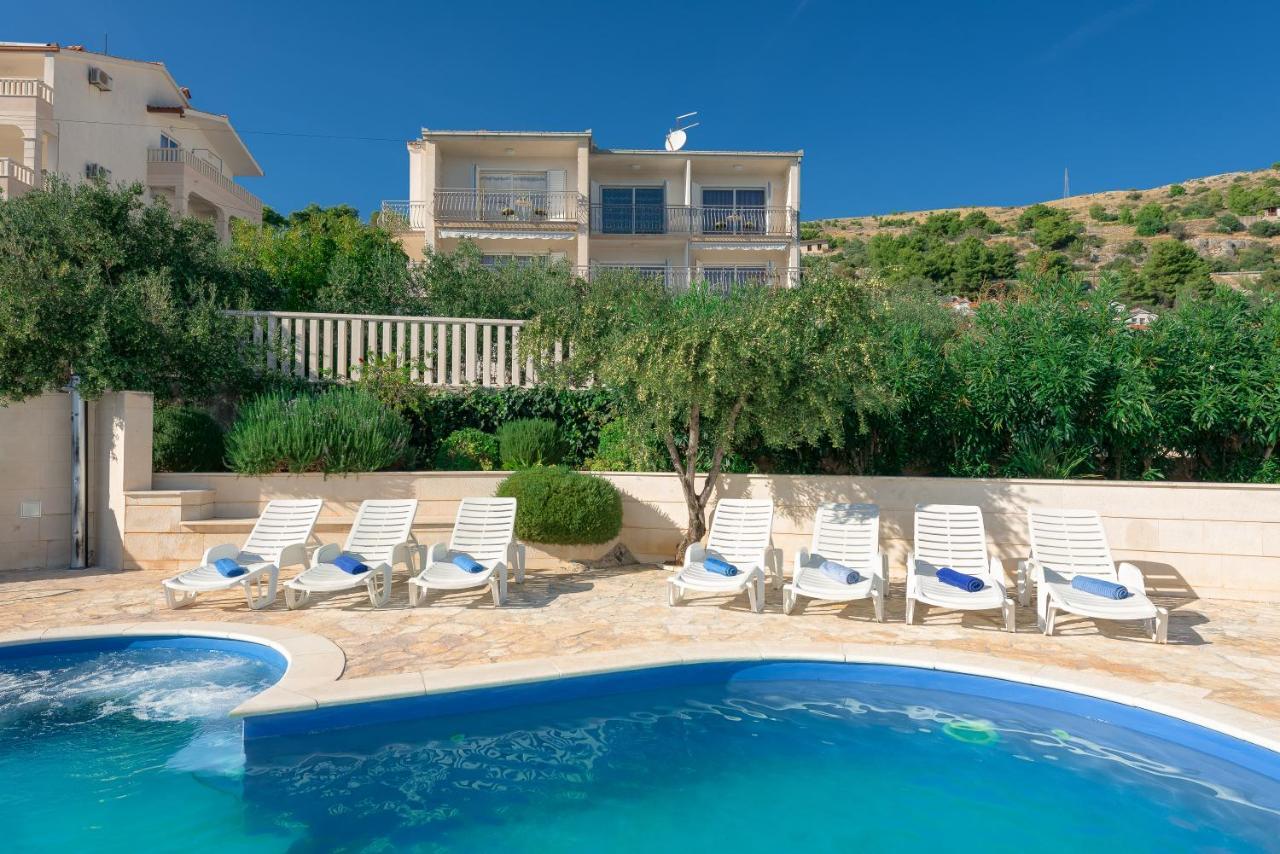 Residence Villa Irena Apartments Трогир Экстерьер фото
